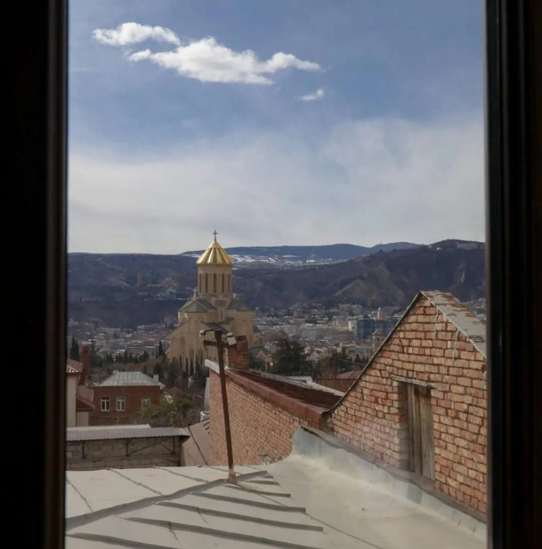 Blue Eyes Hotel Tbilisi Georgien