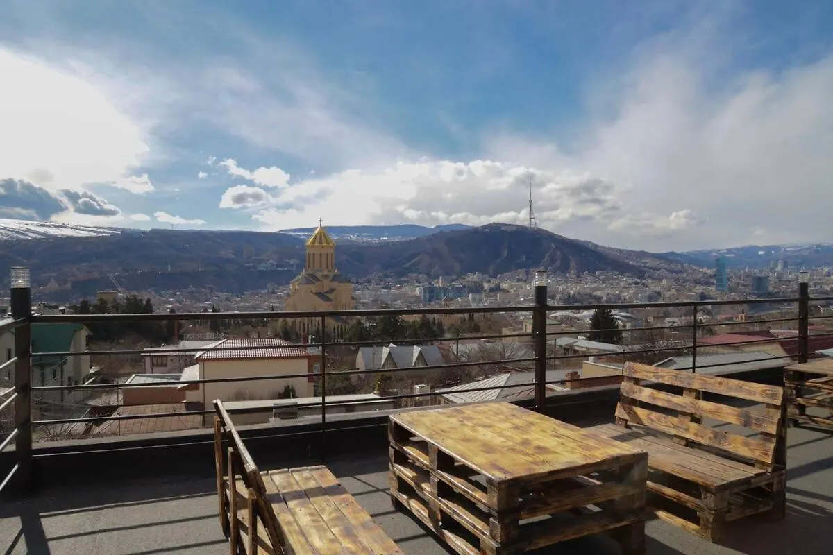 Blue Eyes Hotel Tbilisi